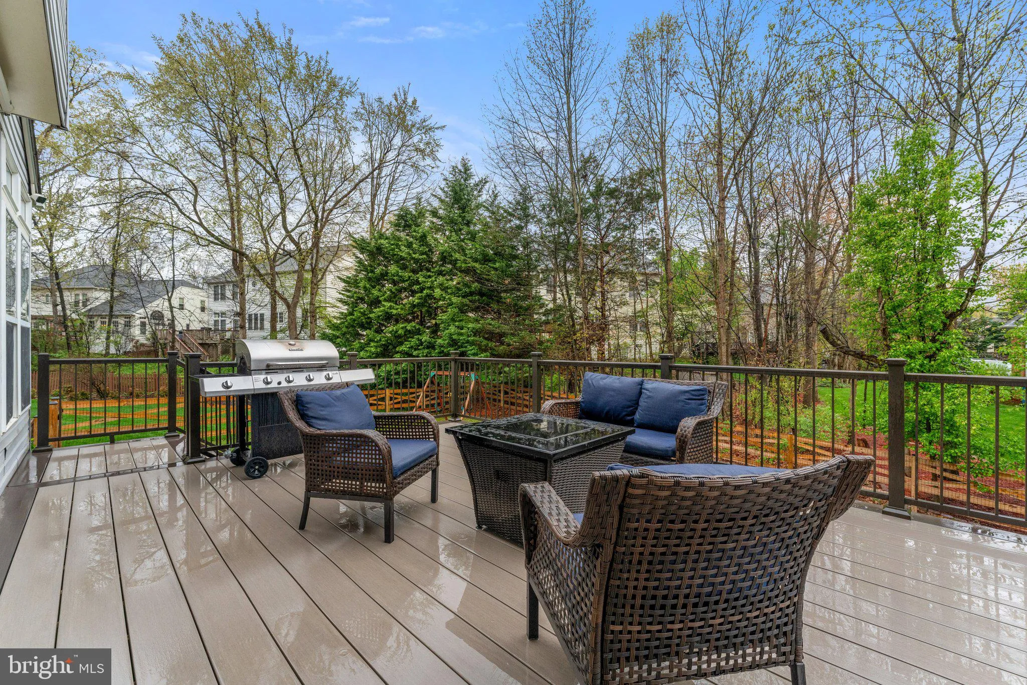 Bristow, Virginia 20136, United States, 4 Bedrooms Bedrooms, ,3 BathroomsBathrooms,Residential,Contingent,102603