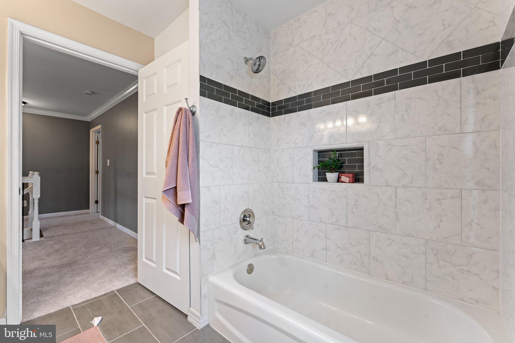 VILLAGES AT SAYBROOKE - Residential