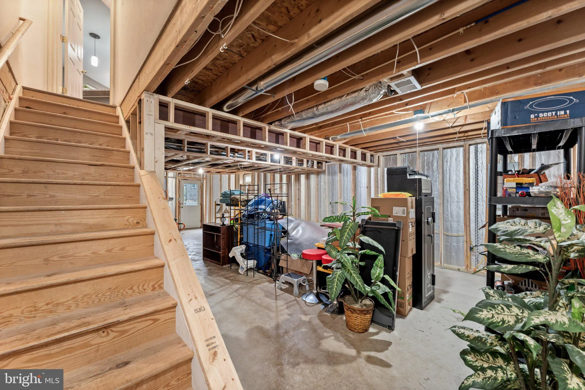 Bristow, Virginia 20136, United States, 4 Bedrooms Bedrooms, ,3 BathroomsBathrooms,Residential,Contingent,102603