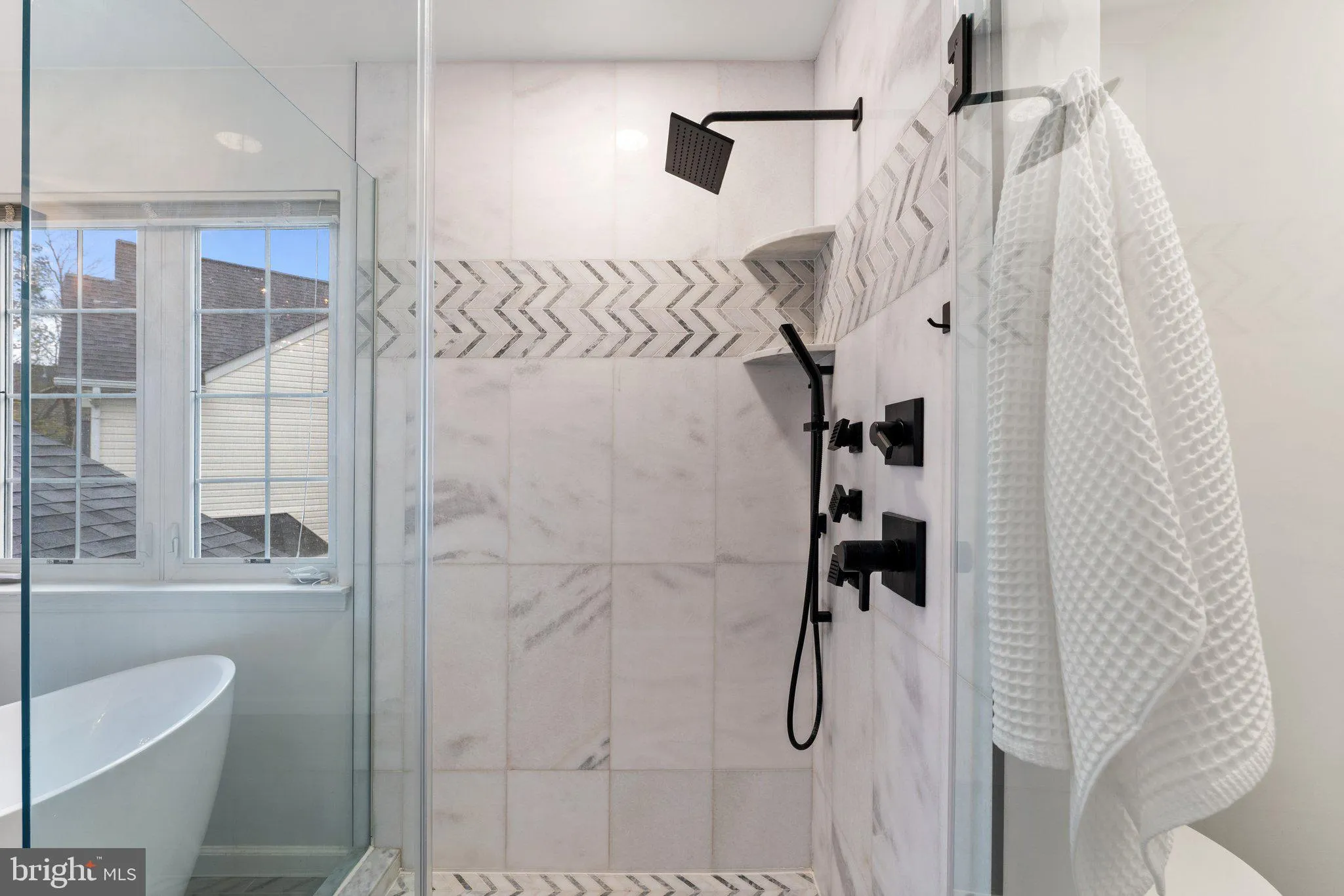 Bristow, Virginia 20136, United States, 4 Bedrooms Bedrooms, ,3 BathroomsBathrooms,Residential,Contingent,102603