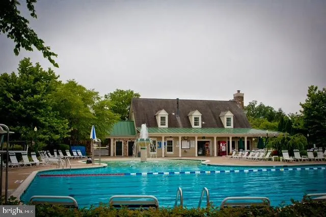 Bristow, Virginia 20136, United States, 4 Bedrooms Bedrooms, ,3 BathroomsBathrooms,Residential,Contingent,102603