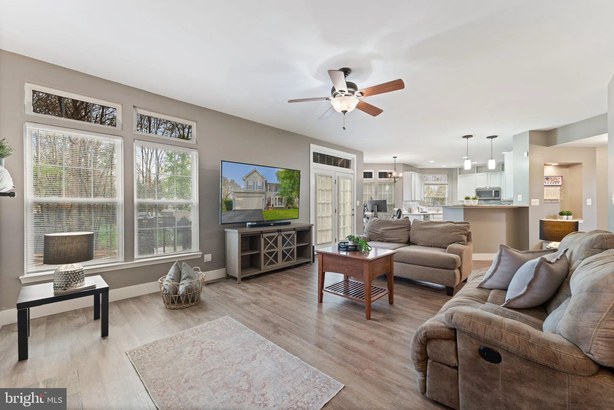 Bristow, Virginia 20136, United States, 4 Bedrooms Bedrooms, ,3 BathroomsBathrooms,Residential,Contingent,102603