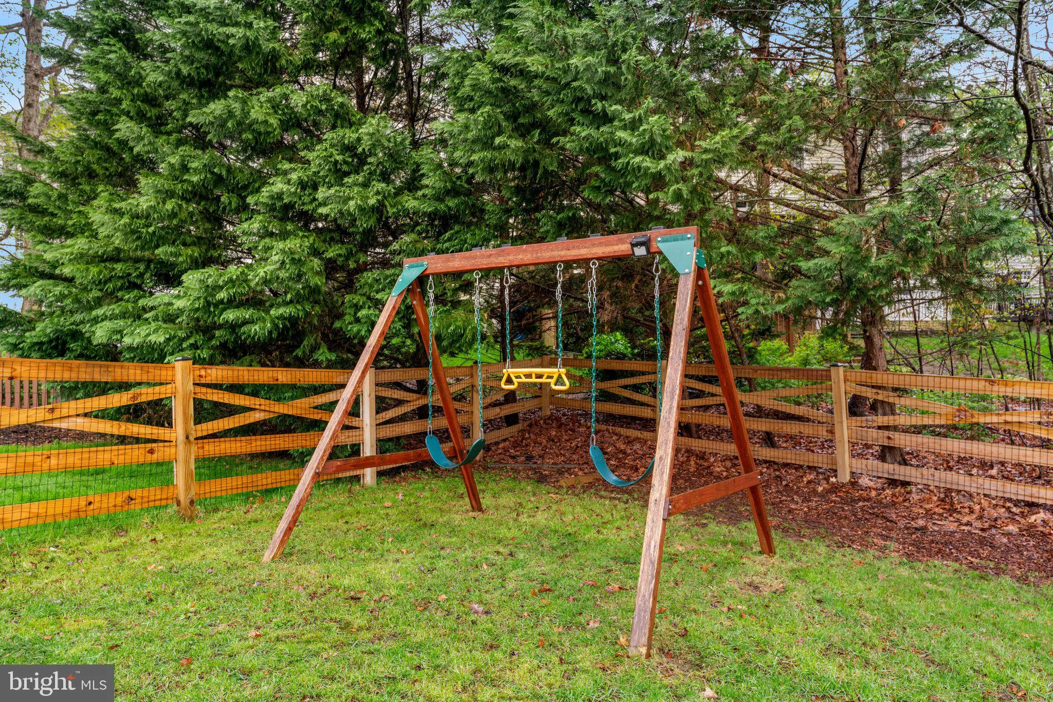 Bristow, Virginia 20136, United States, 4 Bedrooms Bedrooms, ,3 BathroomsBathrooms,Residential,Contingent,102603