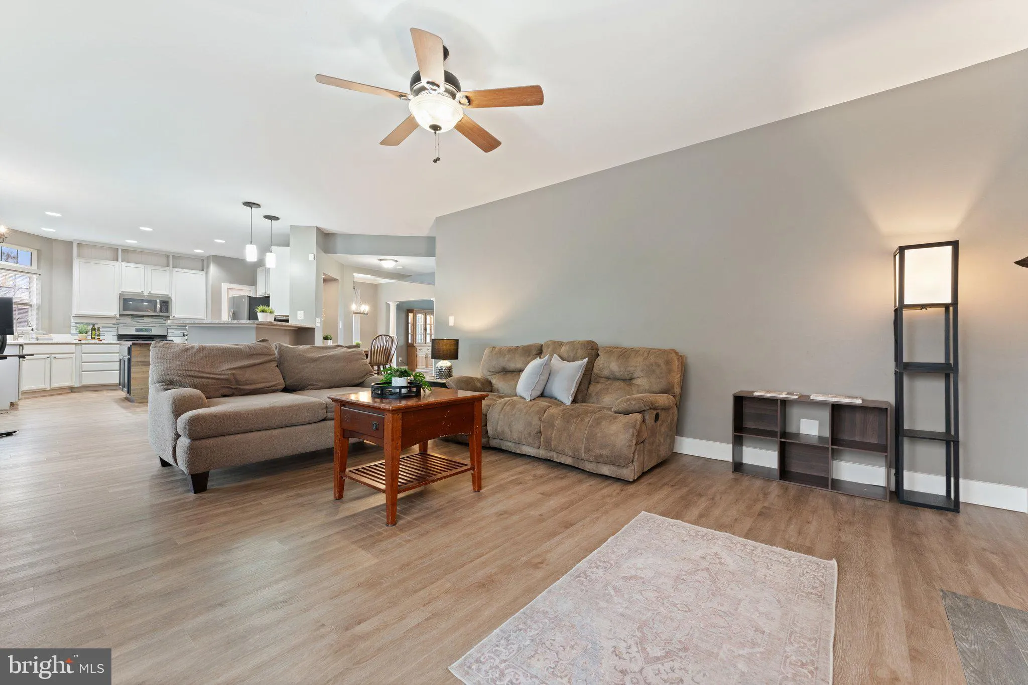 Bristow, Virginia 20136, United States, 4 Bedrooms Bedrooms, ,3 BathroomsBathrooms,Residential,Contingent,102603