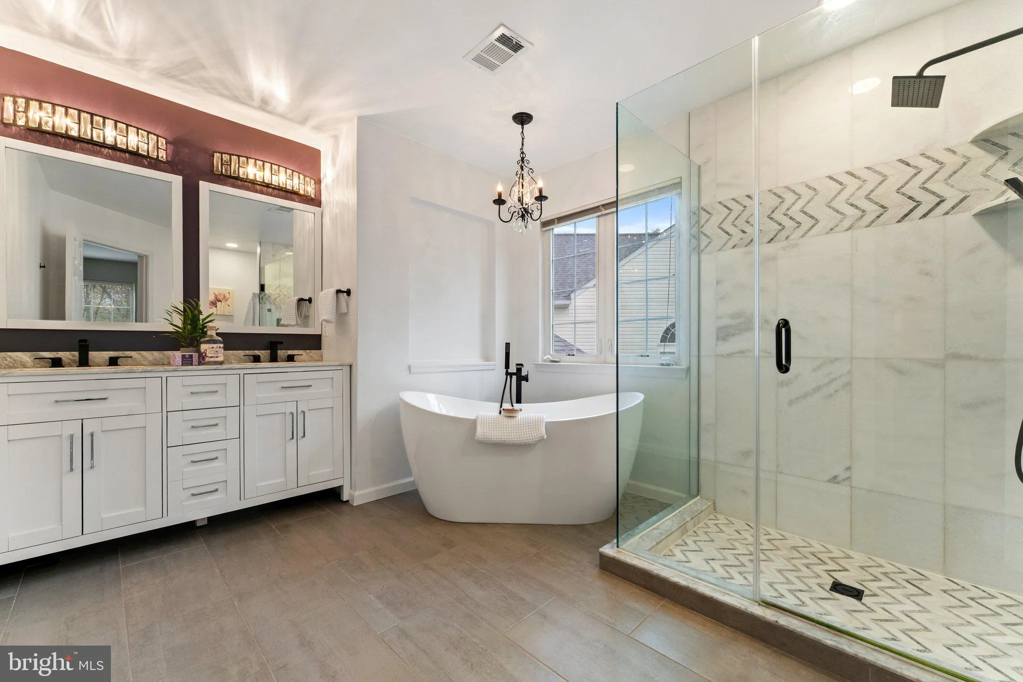 Bristow, Virginia 20136, United States, 4 Bedrooms Bedrooms, ,3 BathroomsBathrooms,Residential,Contingent,102603