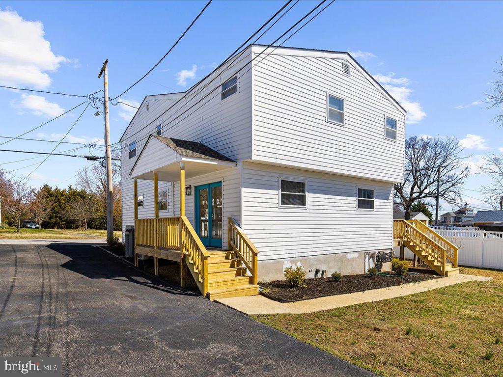 CARVEL BEACH - Residential