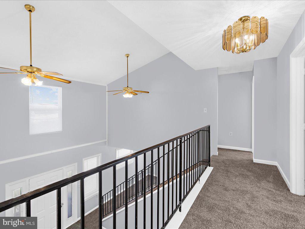 CARVEL BEACH - Residential