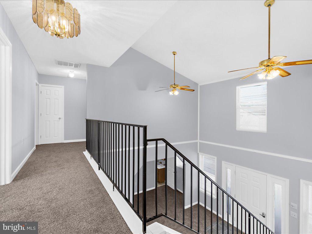 CARVEL BEACH - Residential