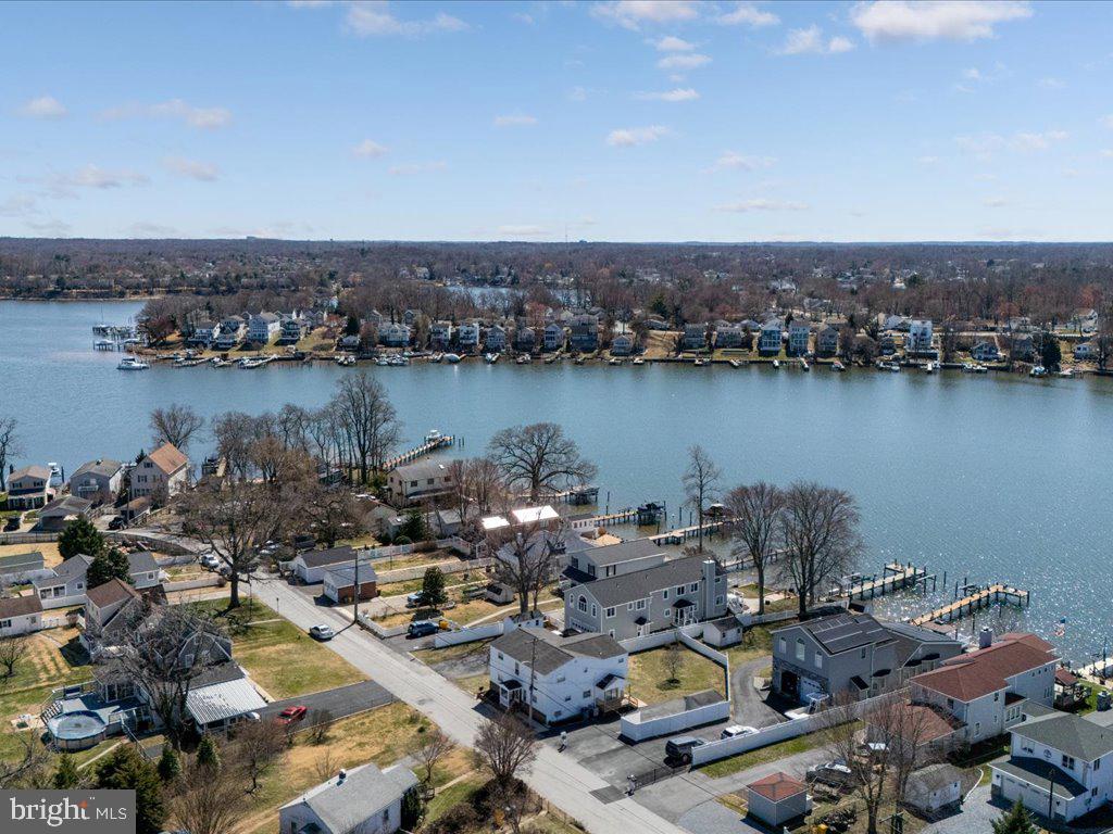 CARVEL BEACH - Residential