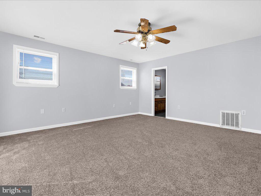 CARVEL BEACH - Residential