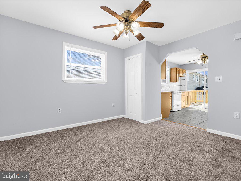 CARVEL BEACH - Residential