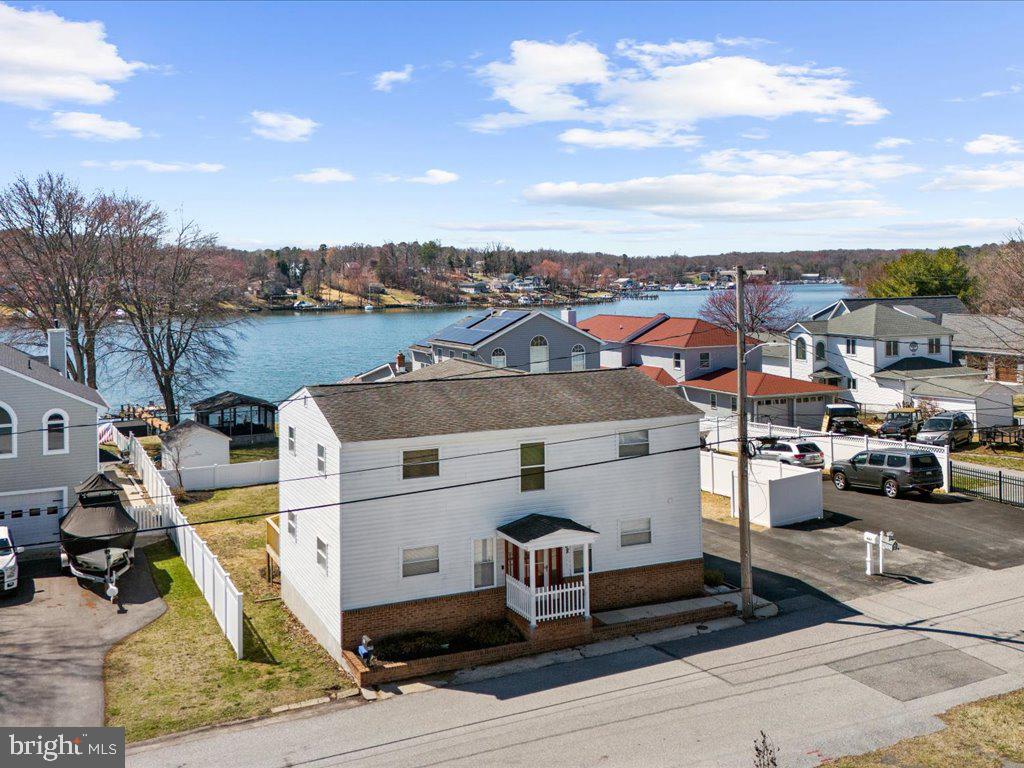 CARVEL BEACH - Residential