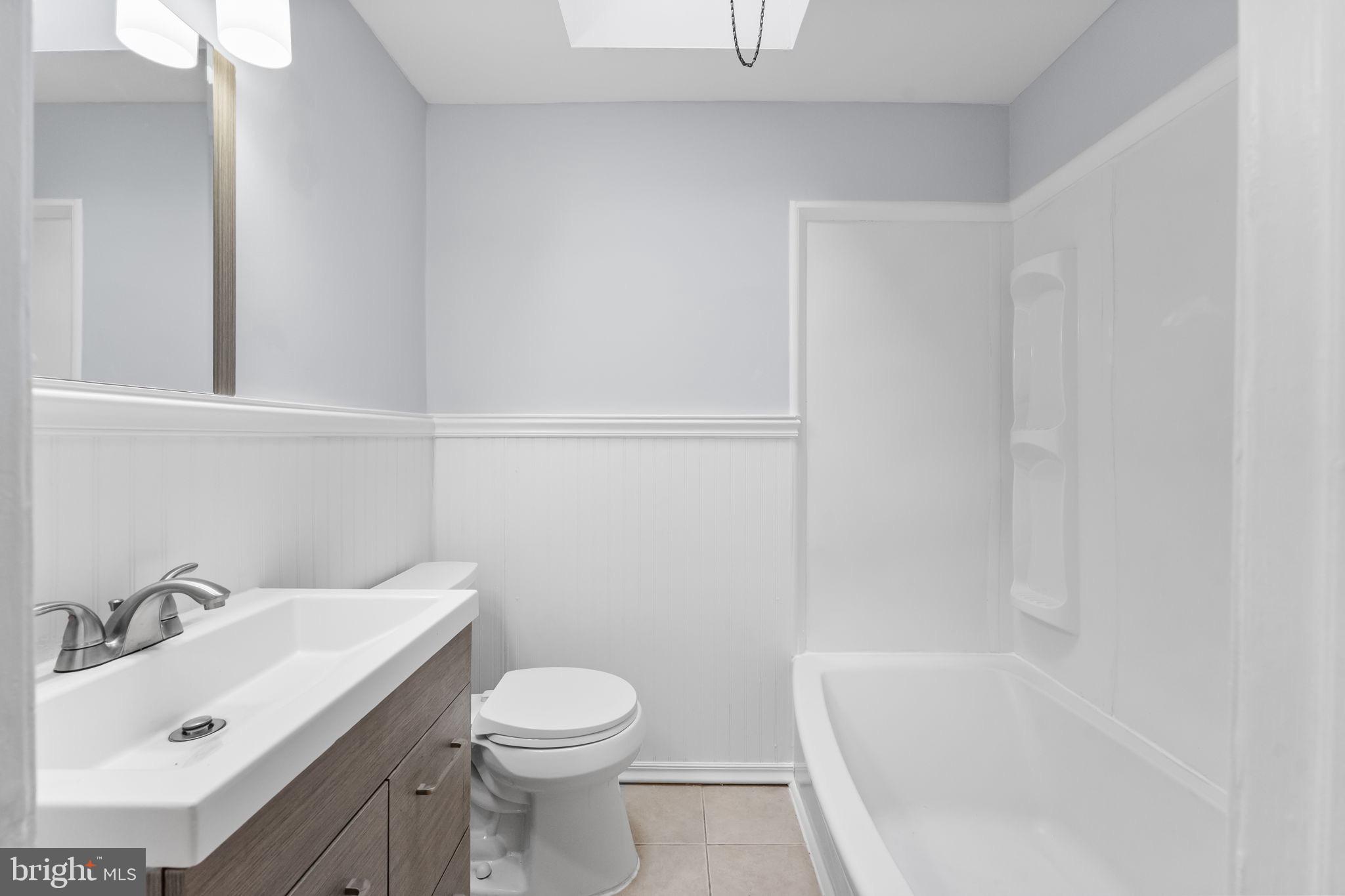 LLANWELYN GARDENS - Residential