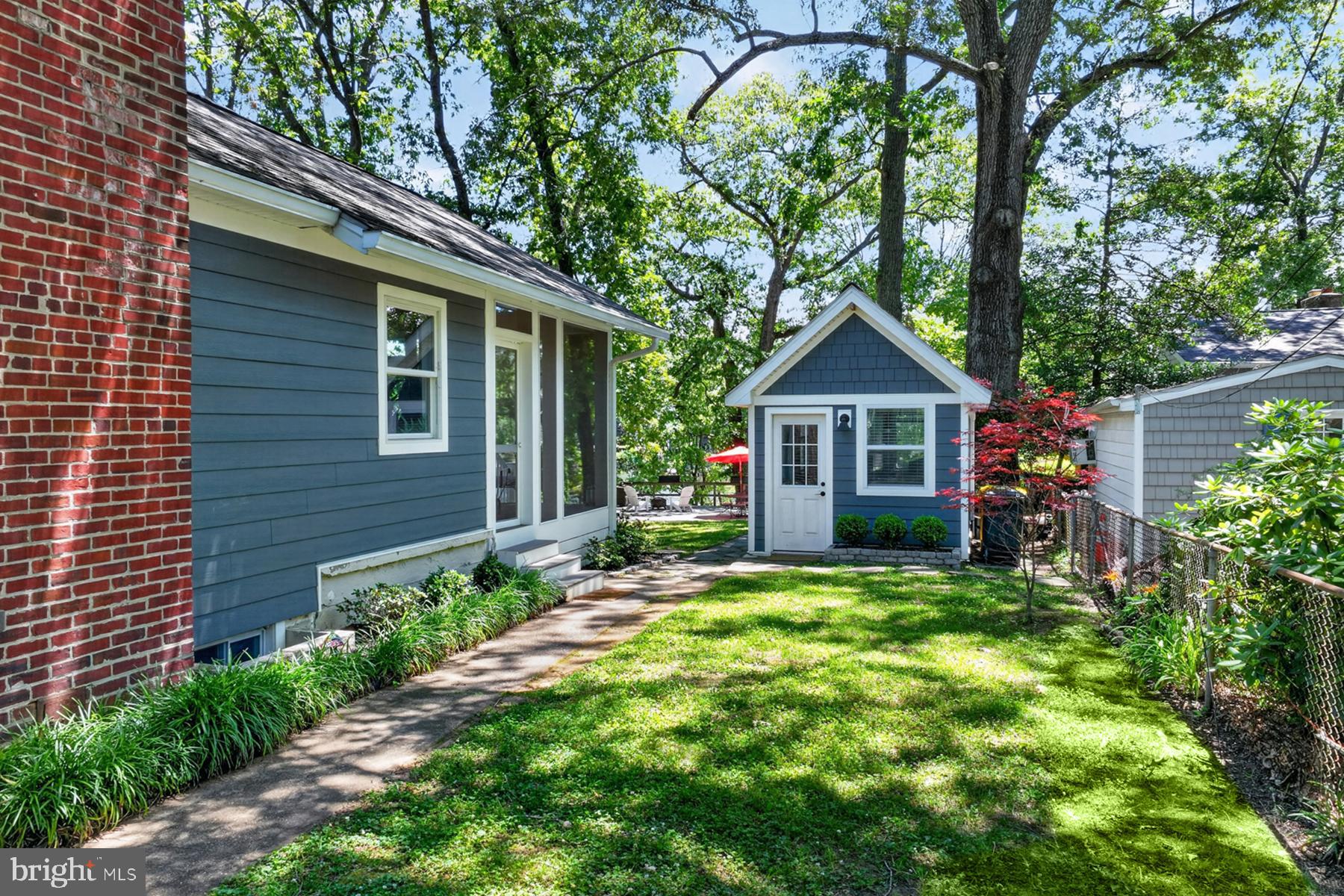 718 DILL ROAD