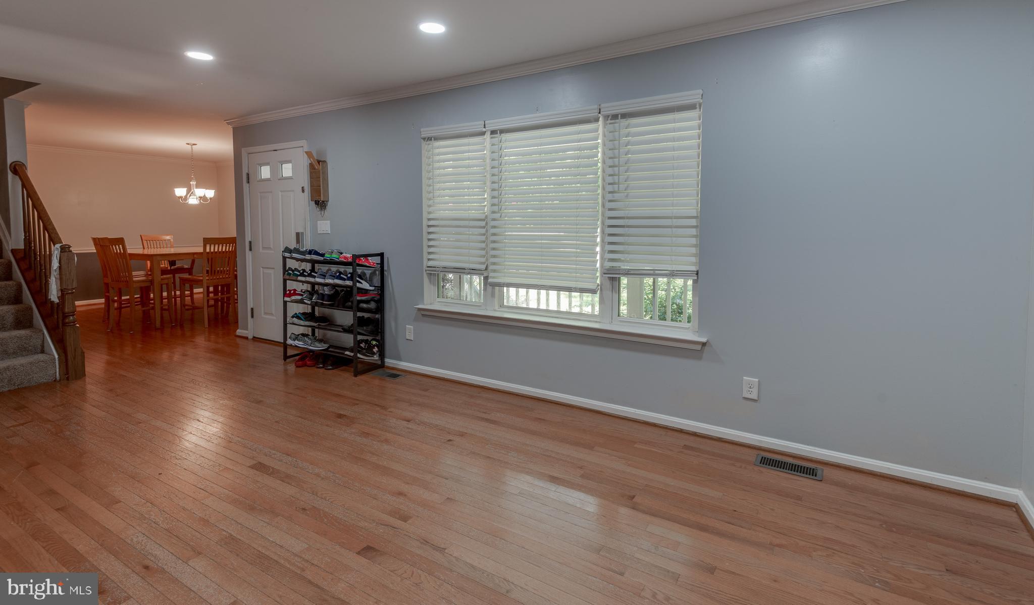 11351 REDLANDS ROAD