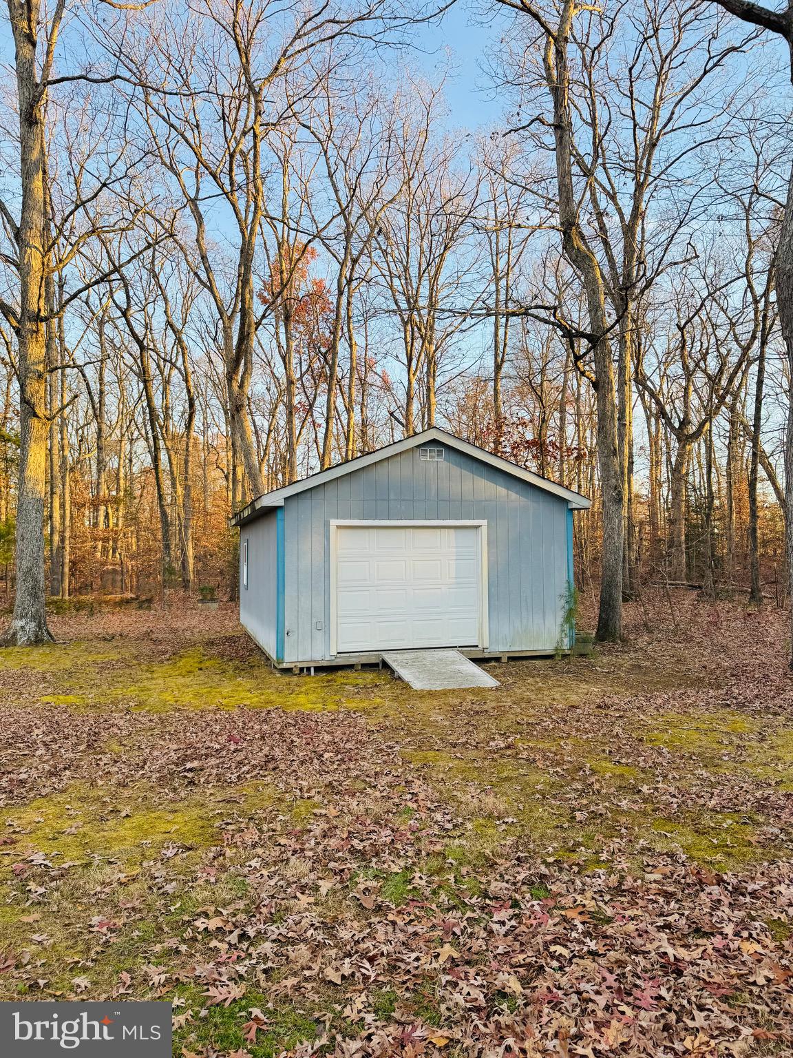 5527 SMITH STATION ROAD