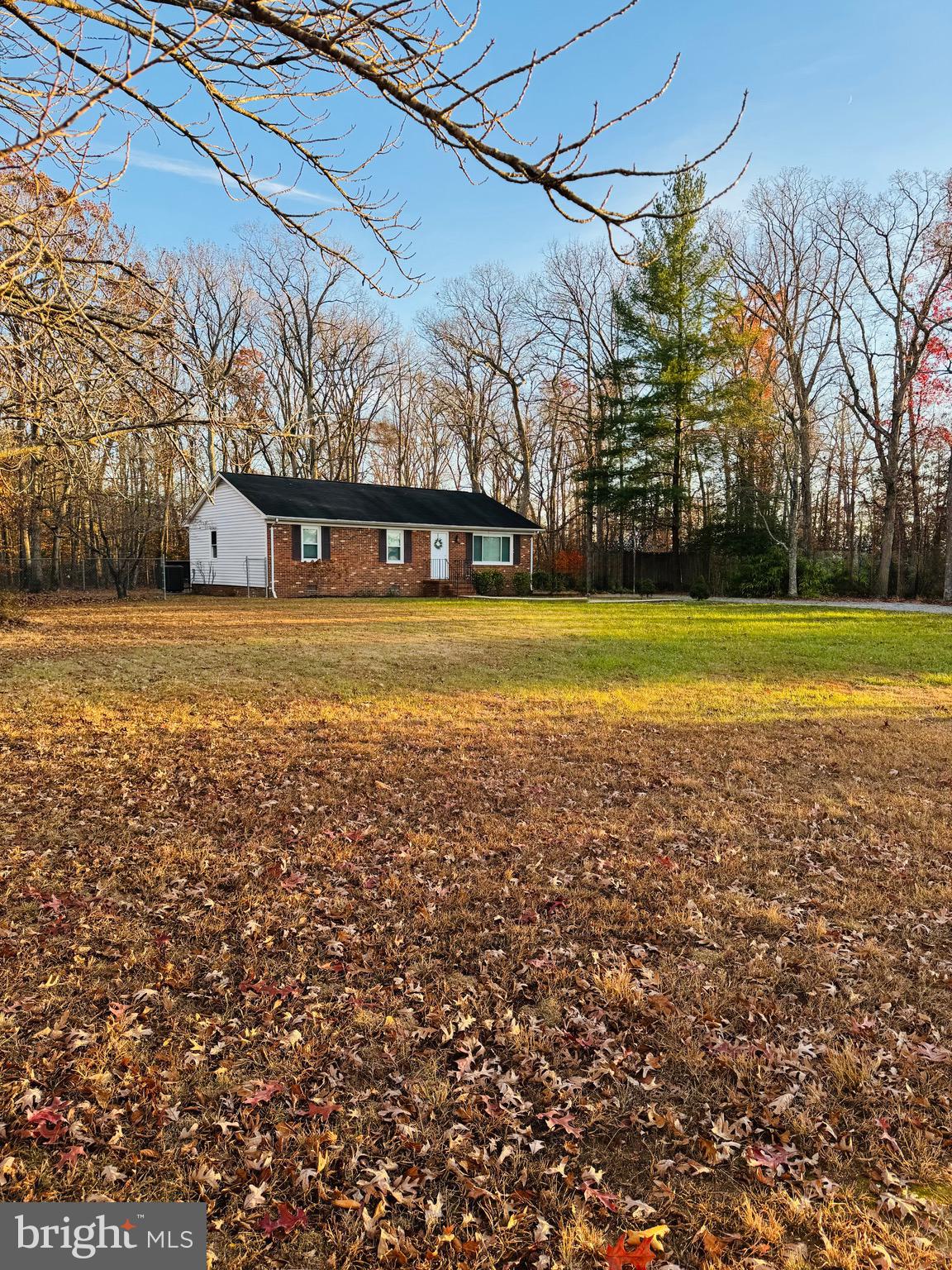 5527 SMITH STATION ROAD