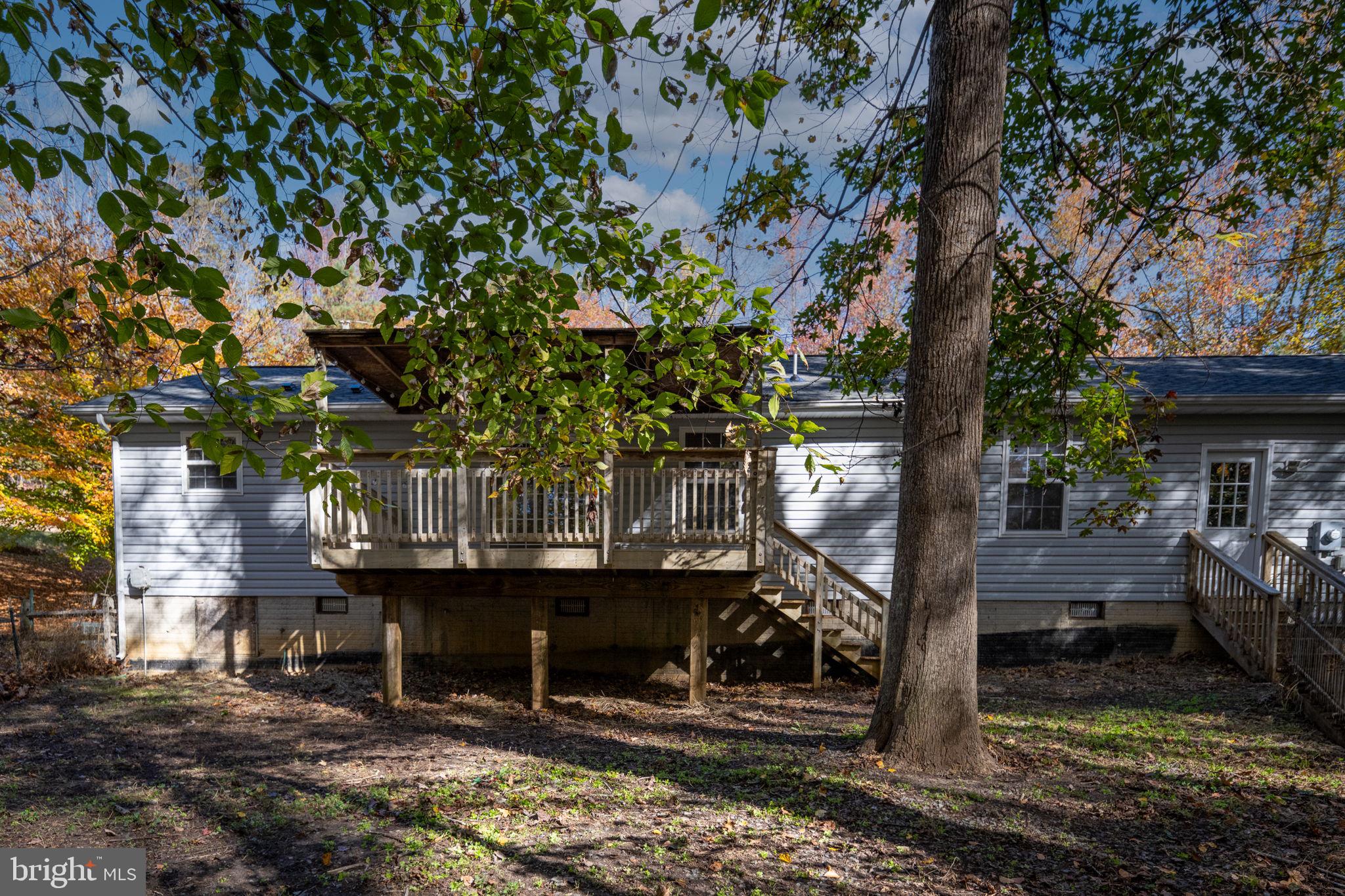 PRESIDENTIAL LAKES - Residential