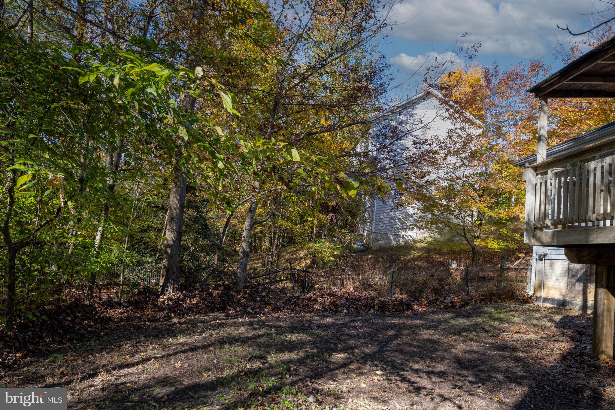 PRESIDENTIAL LAKES - Residential