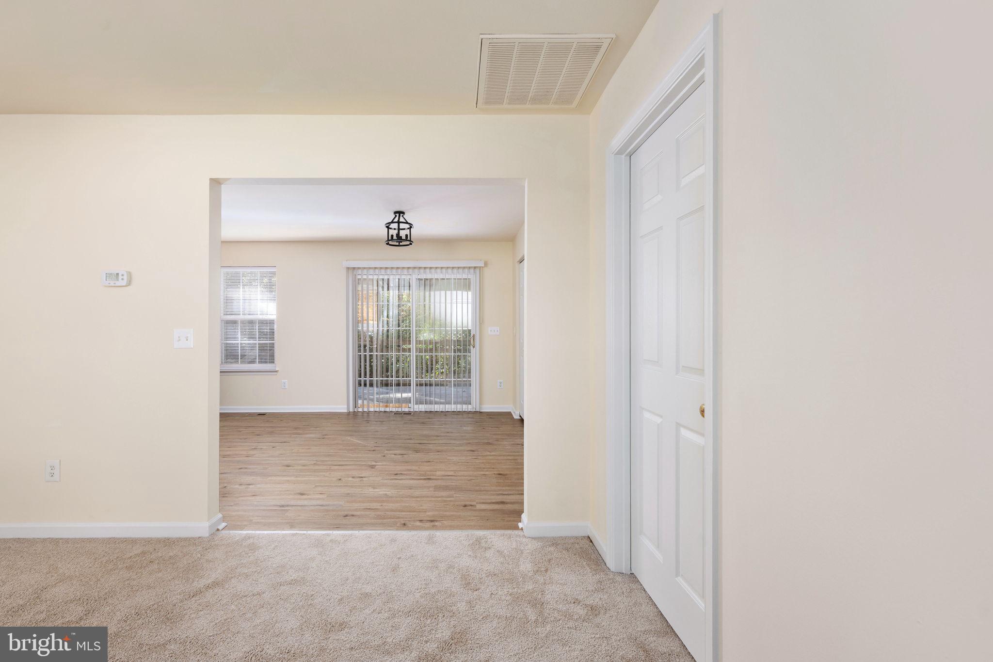 PRESIDENTIAL LAKES - Residential