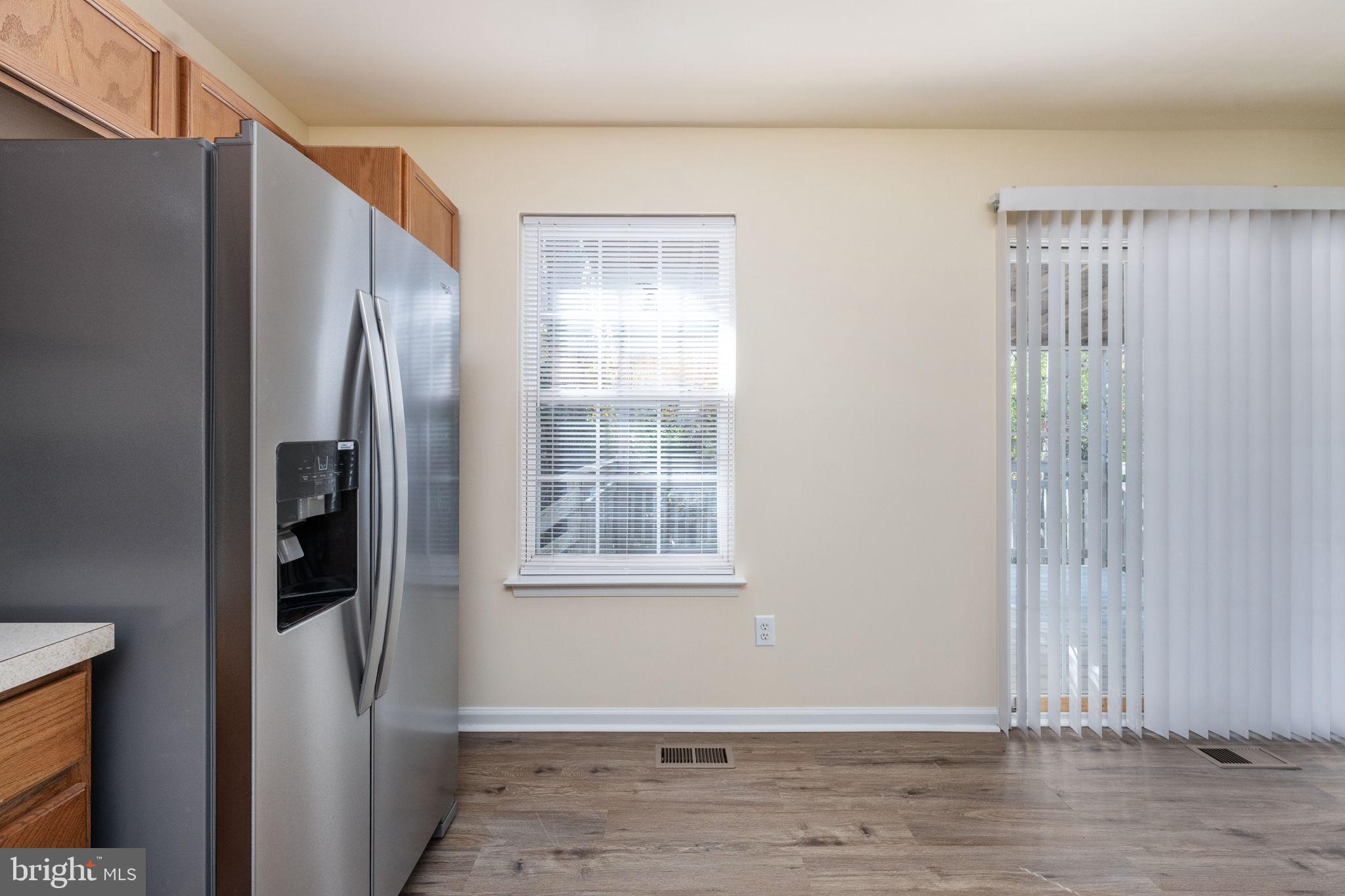 PRESIDENTIAL LAKES - Residential