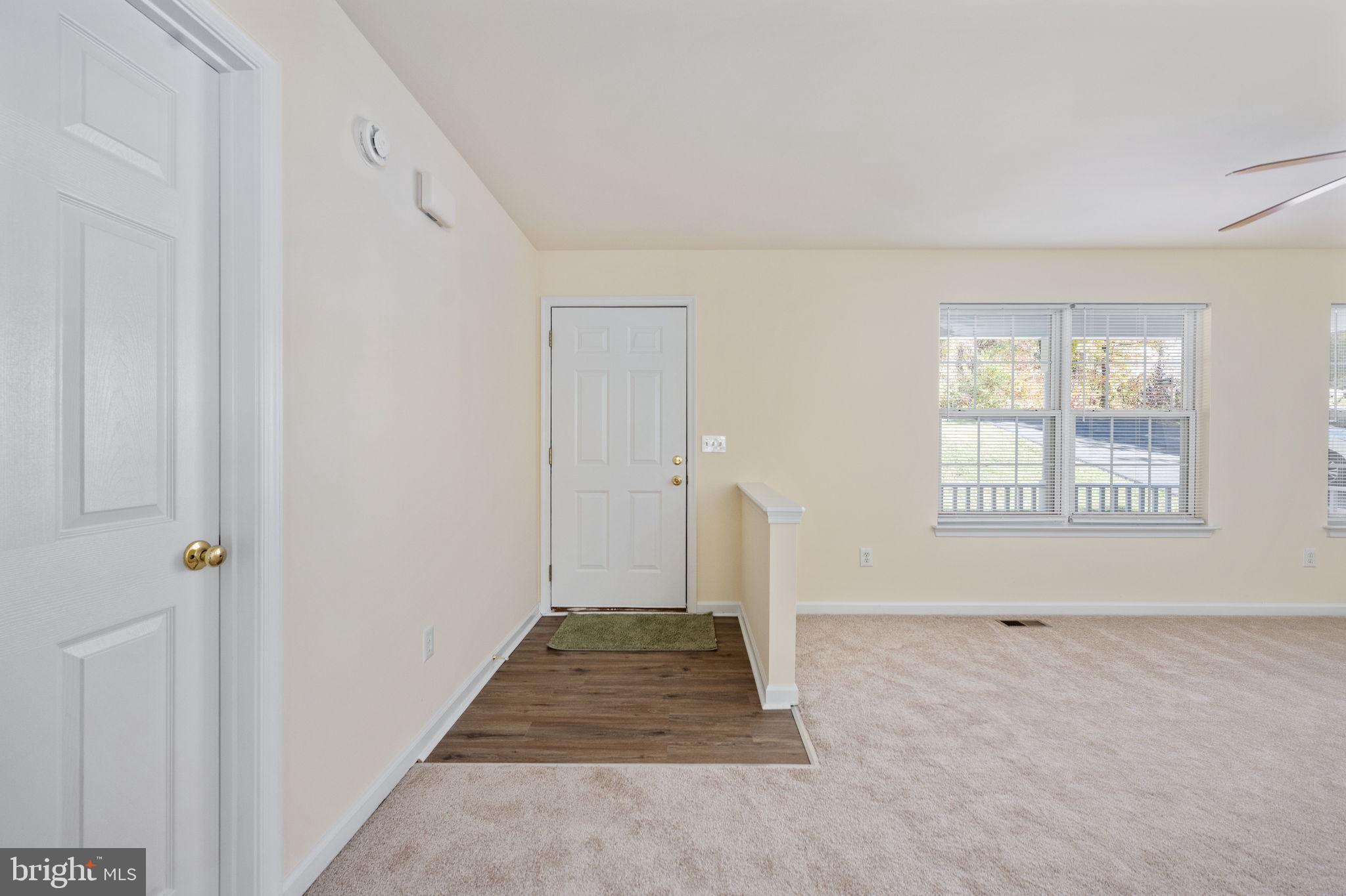 PRESIDENTIAL LAKES - Residential