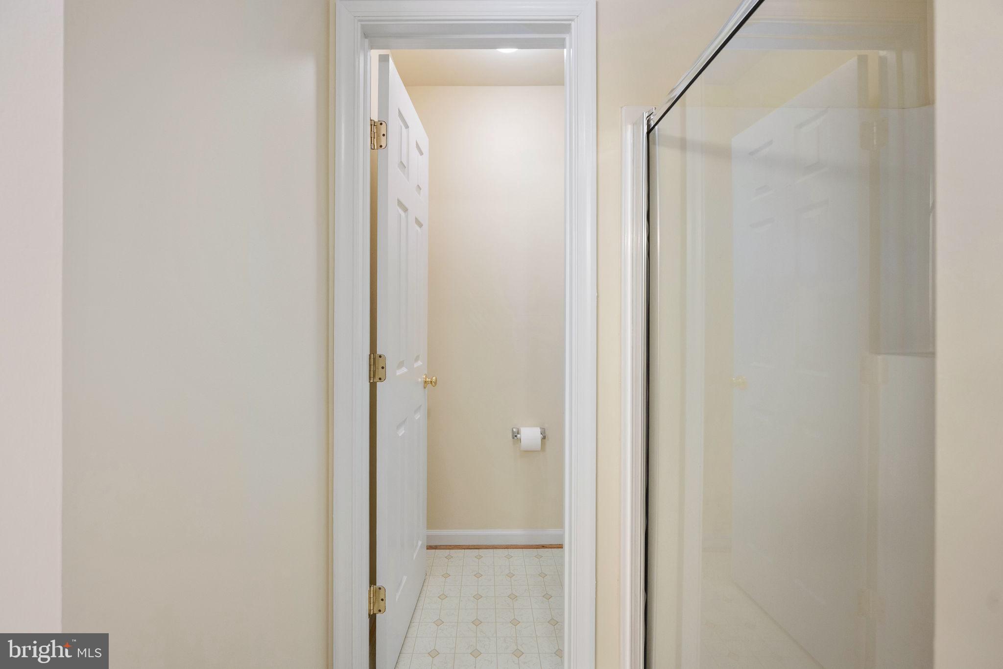 PRESIDENTIAL LAKES - Residential