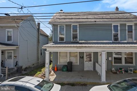 Photo of 85 E Franklin Street, EPHRATA, PA 17522 (MLS # PALA2067928)