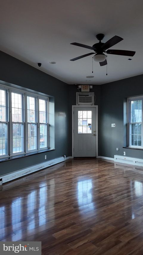 Photo of 101 S Morton Avenue, RUTLEDGE, PA 19070 (MLS # PADE2105764)