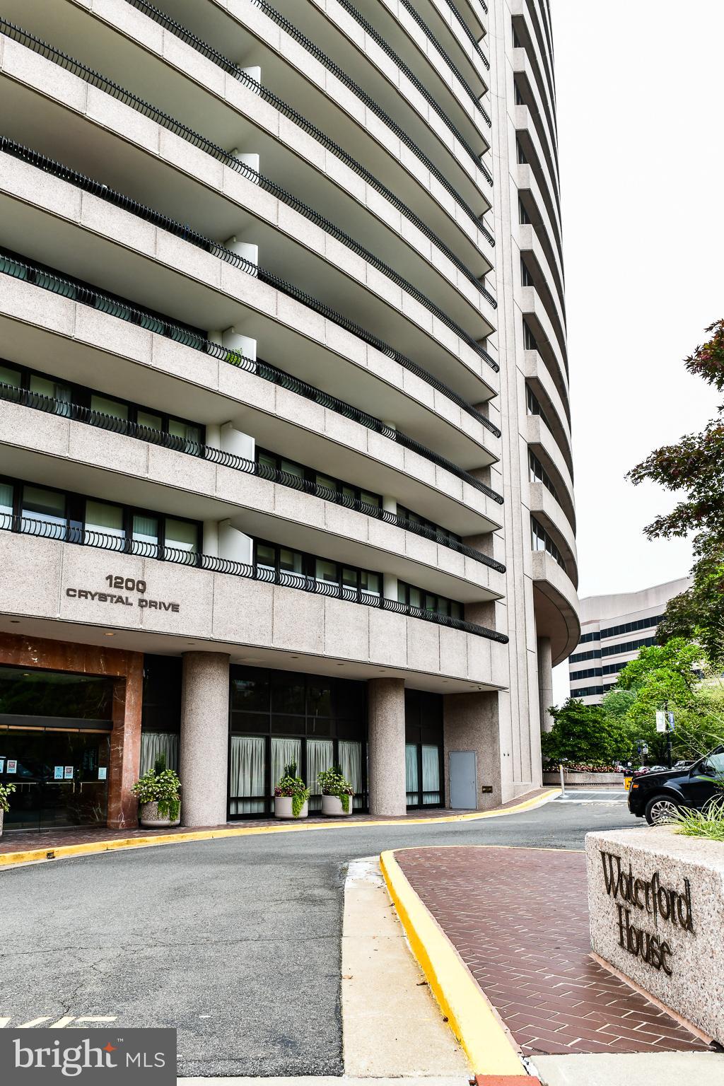1200 CRYSTAL DRIVE 811