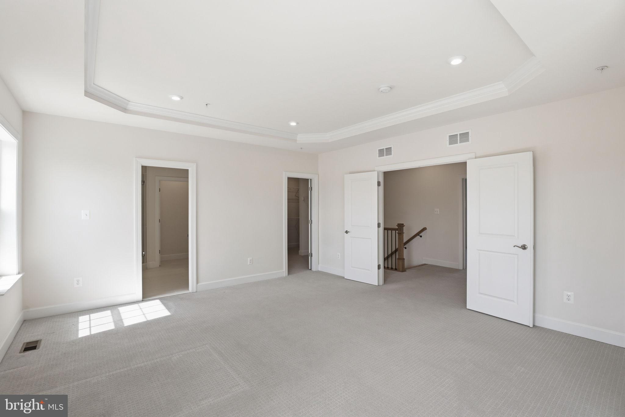 PARKSIDE - Residential