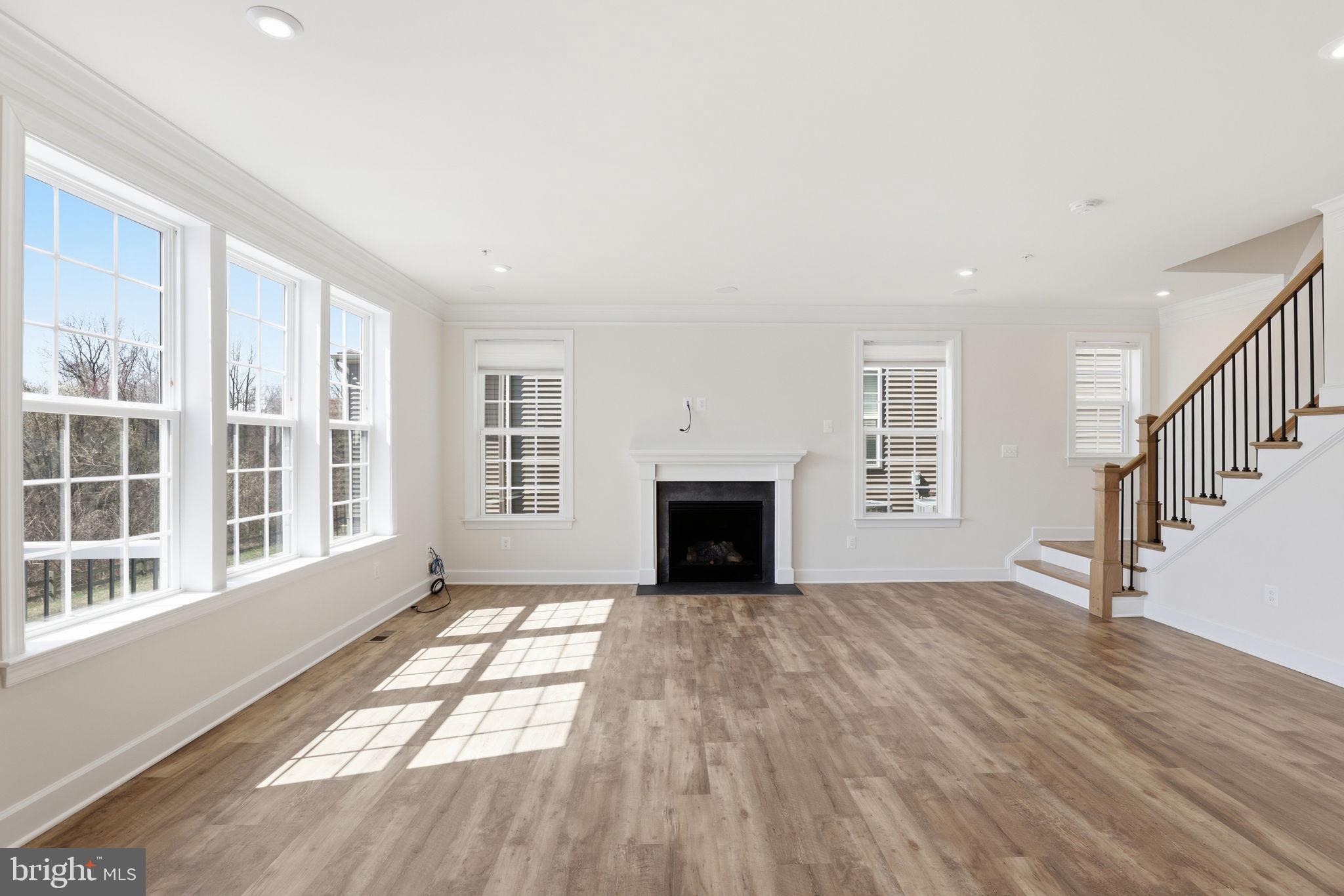 PARKSIDE - Residential