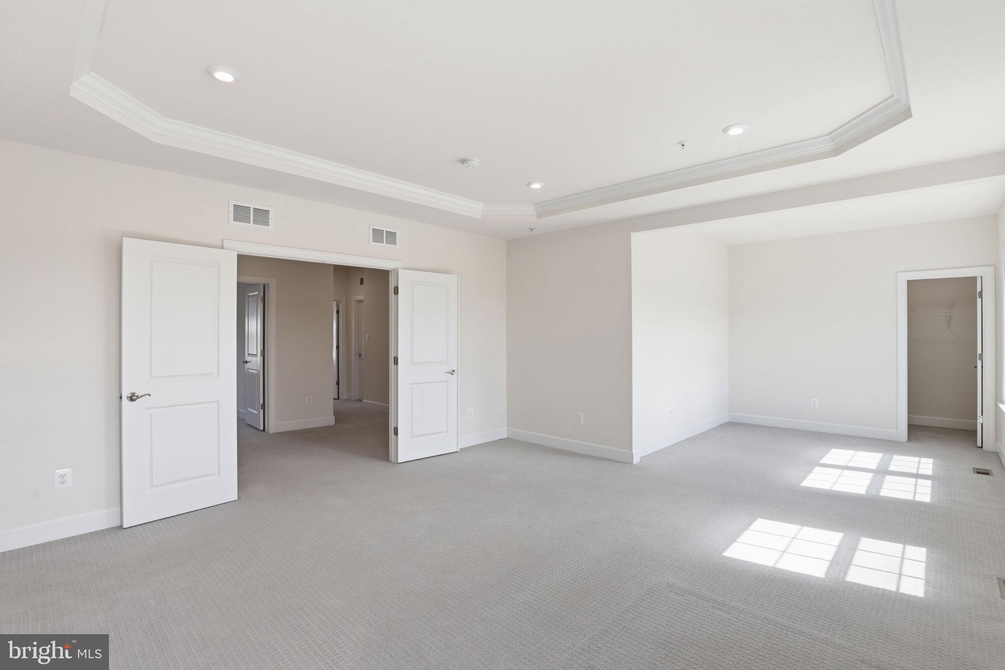 PARKSIDE - Residential