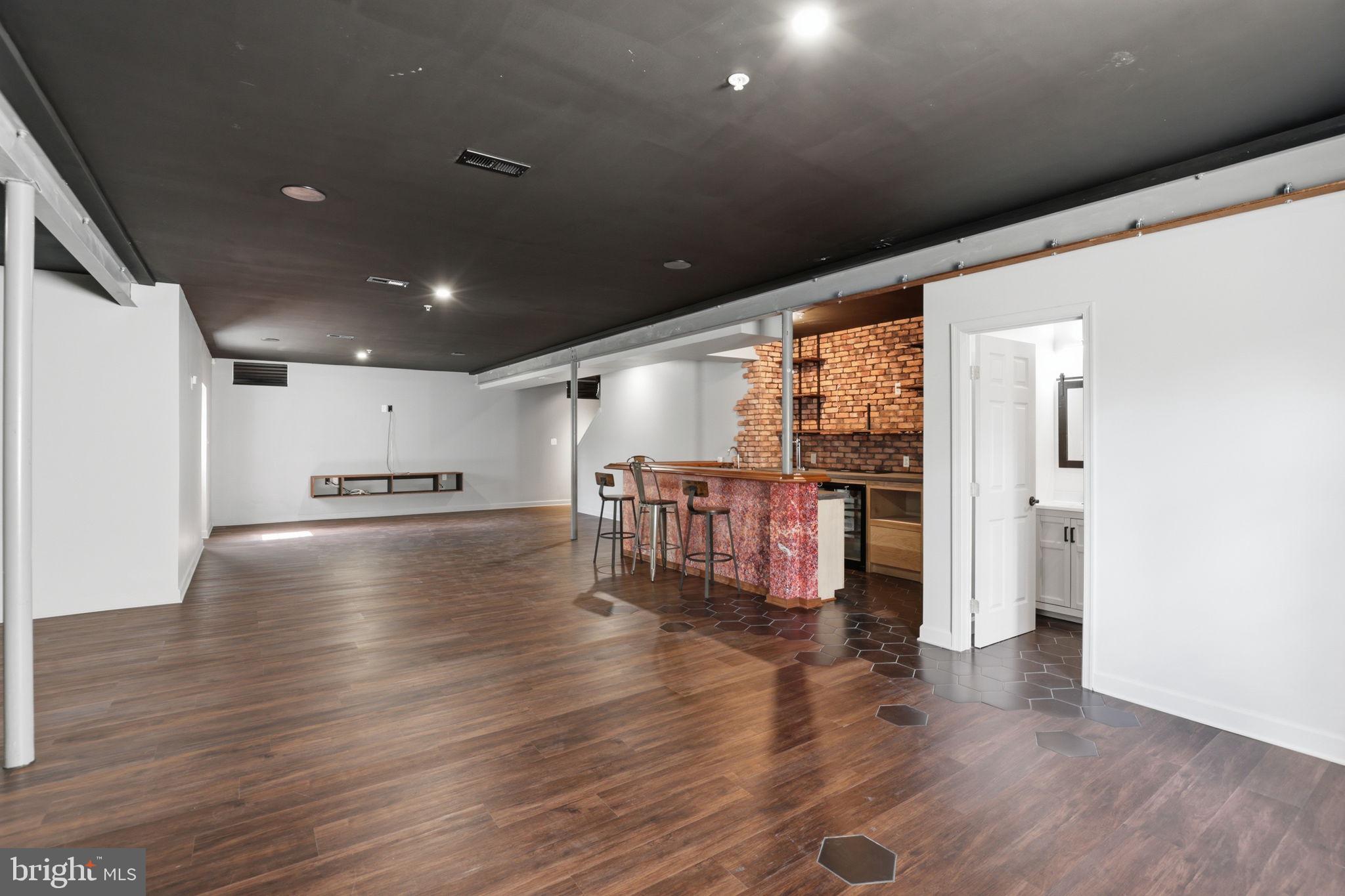 PARKSIDE - Residential