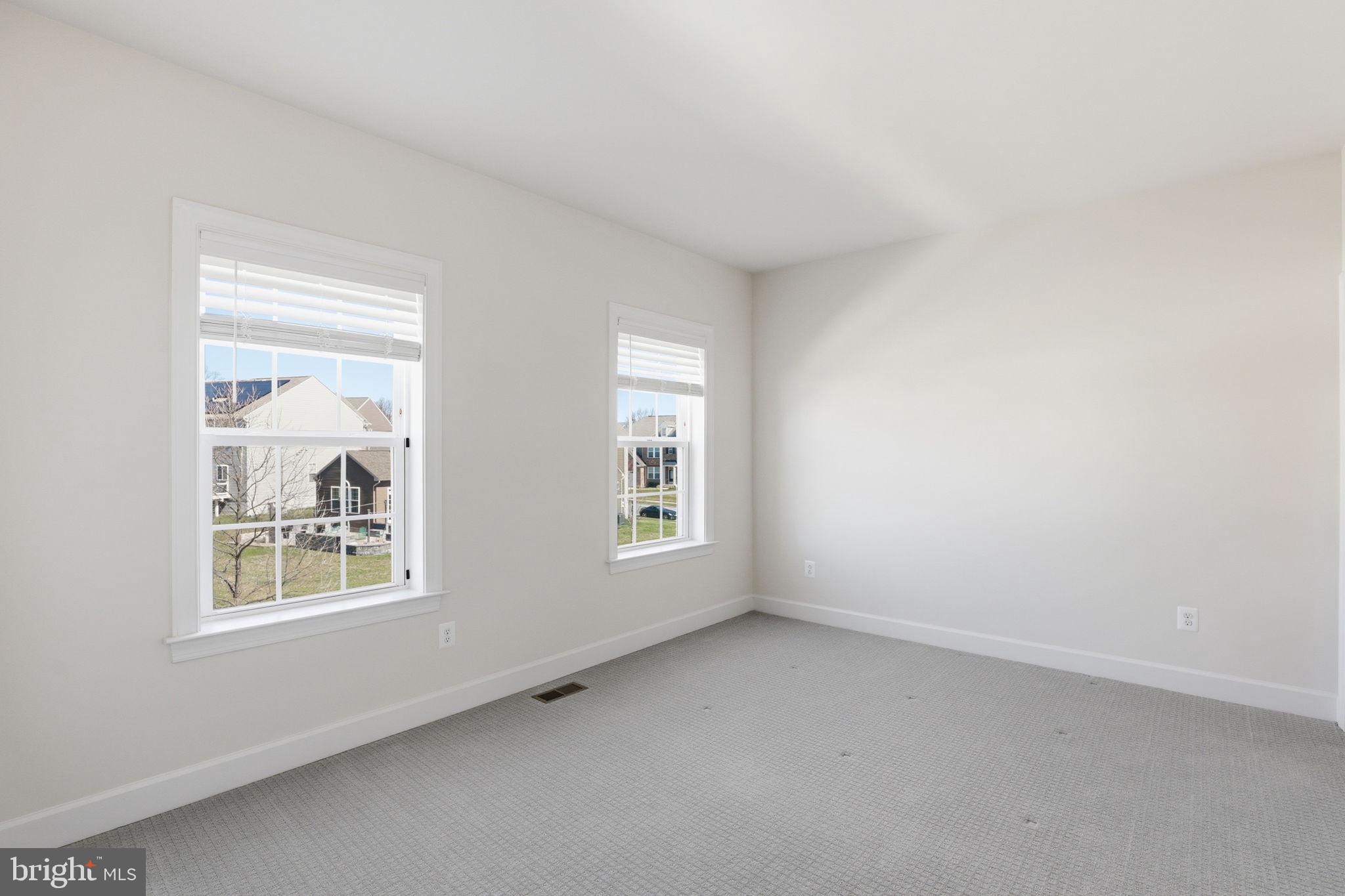 PARKSIDE - Residential