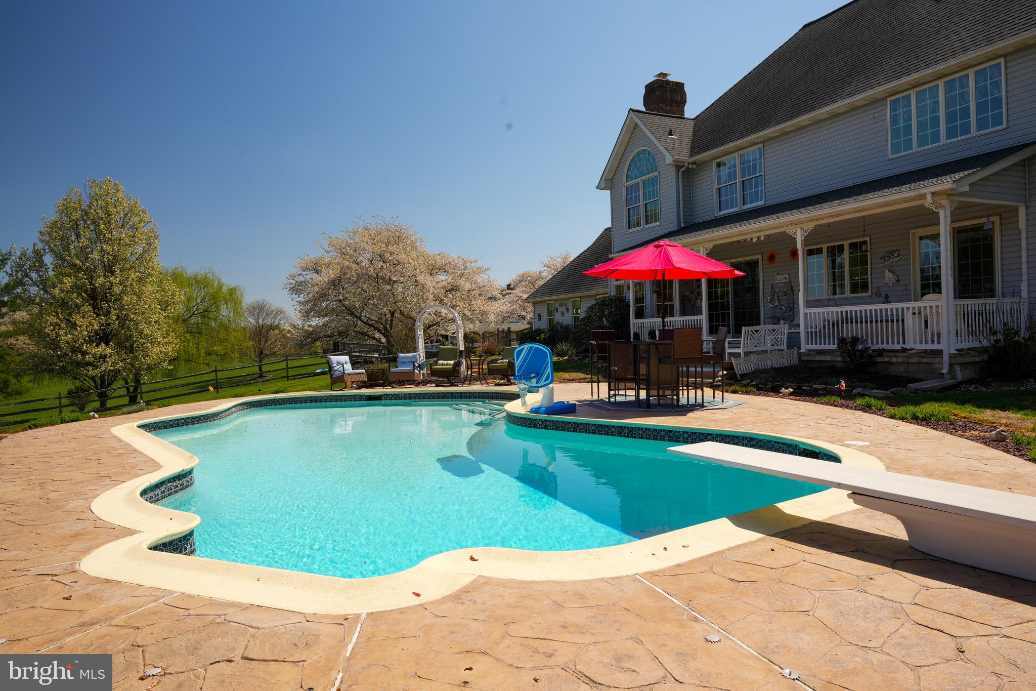 DOGWOOD ESTATES - Residential