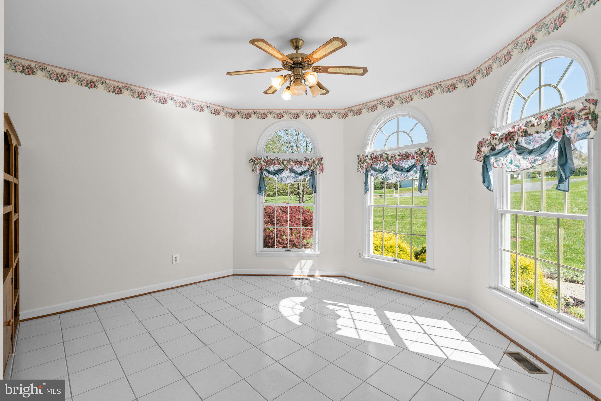 DOGWOOD ESTATES - Residential