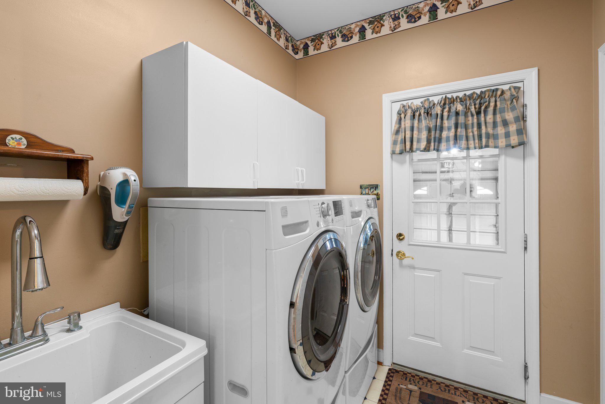 DOGWOOD ESTATES - Residential