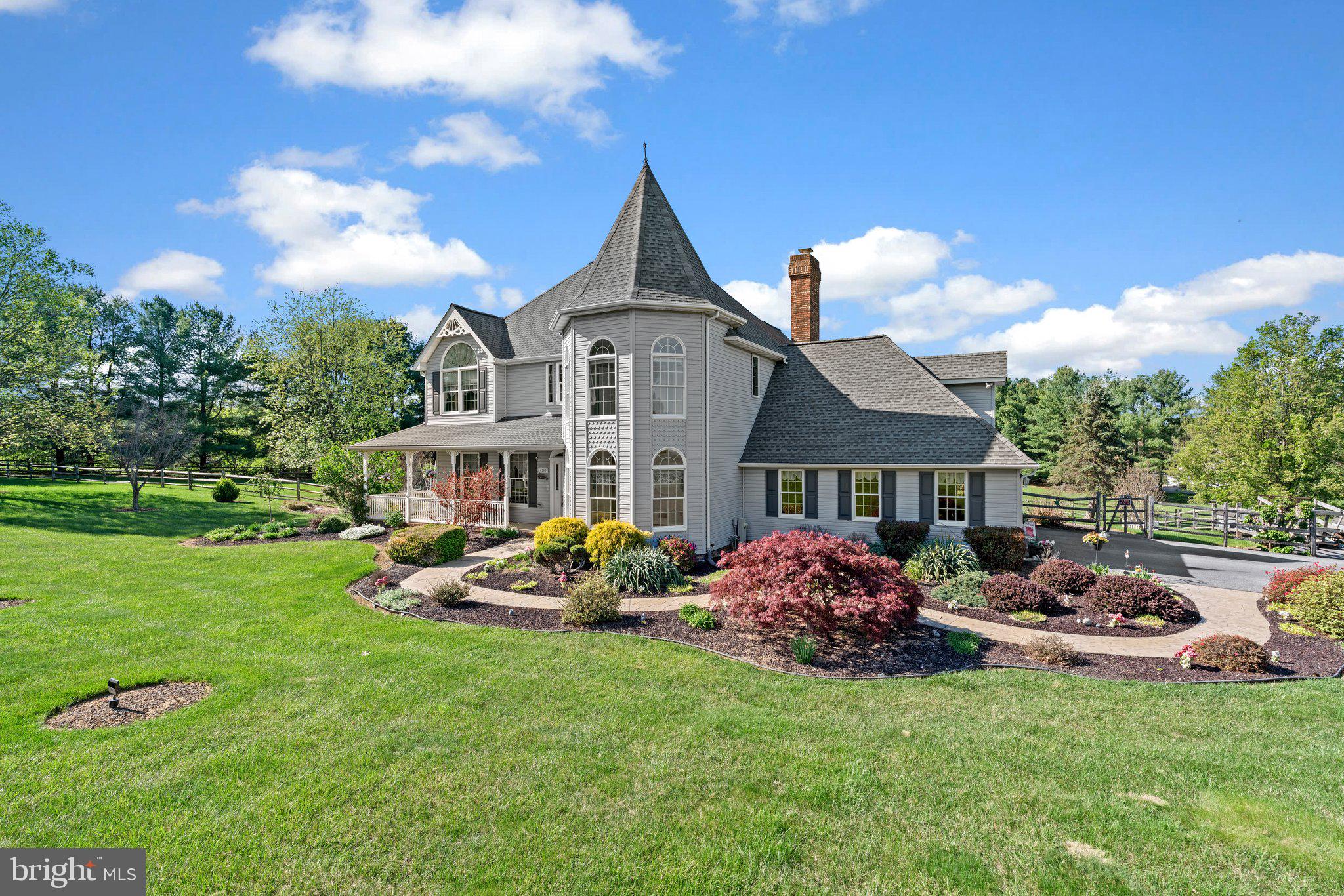 DOGWOOD ESTATES - Residential