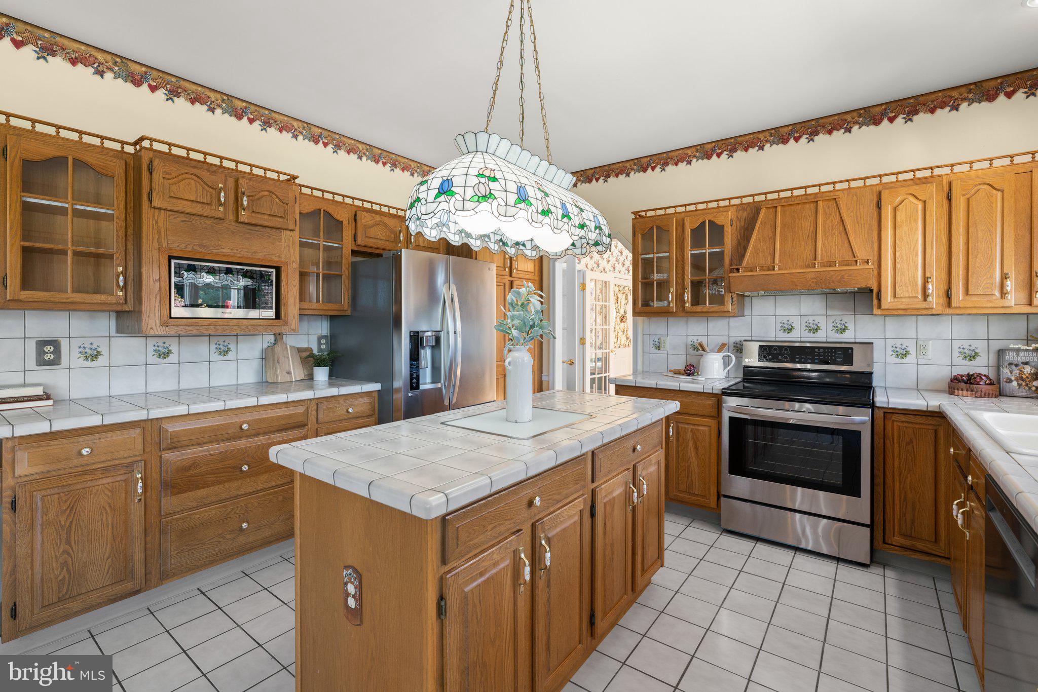 DOGWOOD ESTATES - Residential