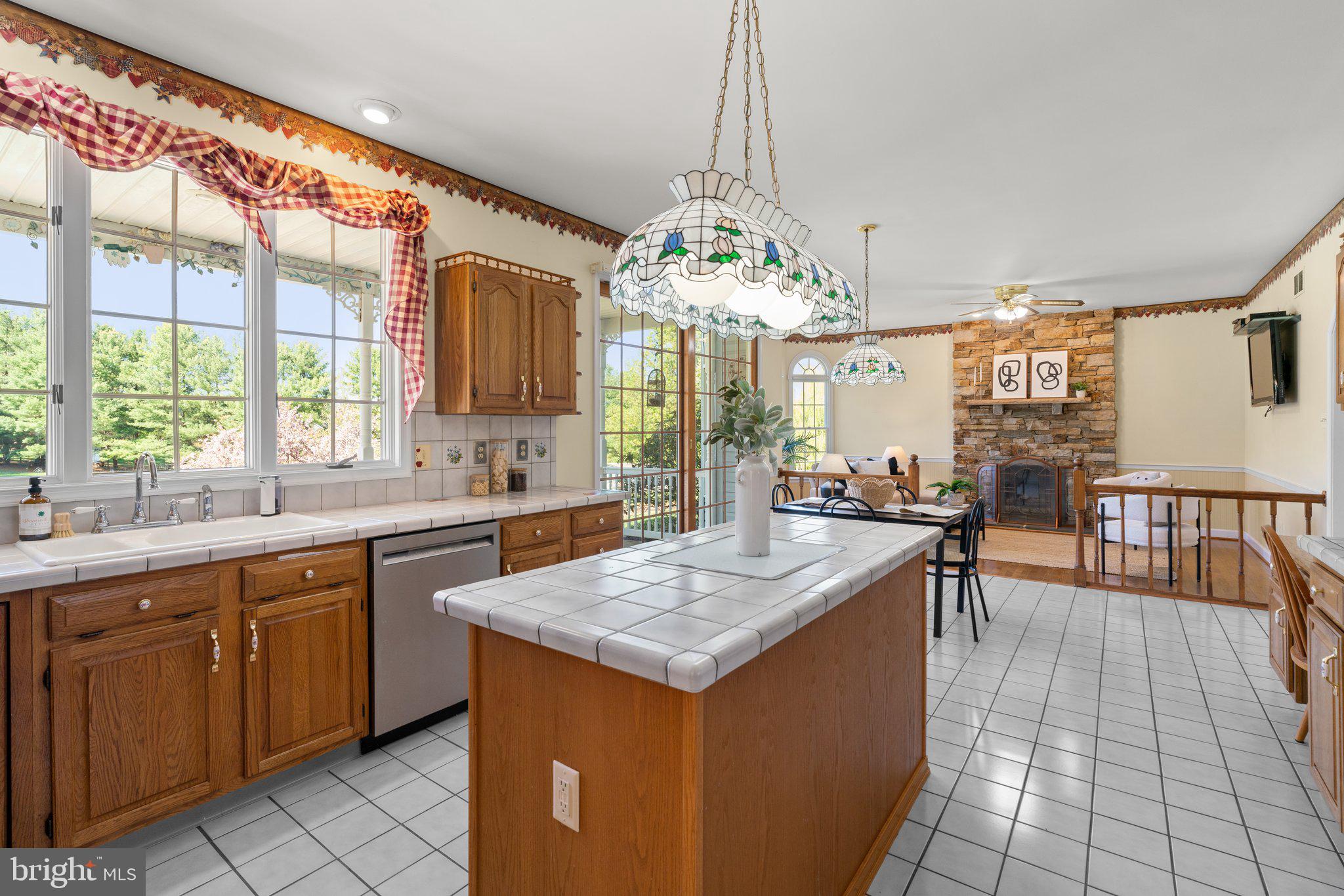 DOGWOOD ESTATES - Residential