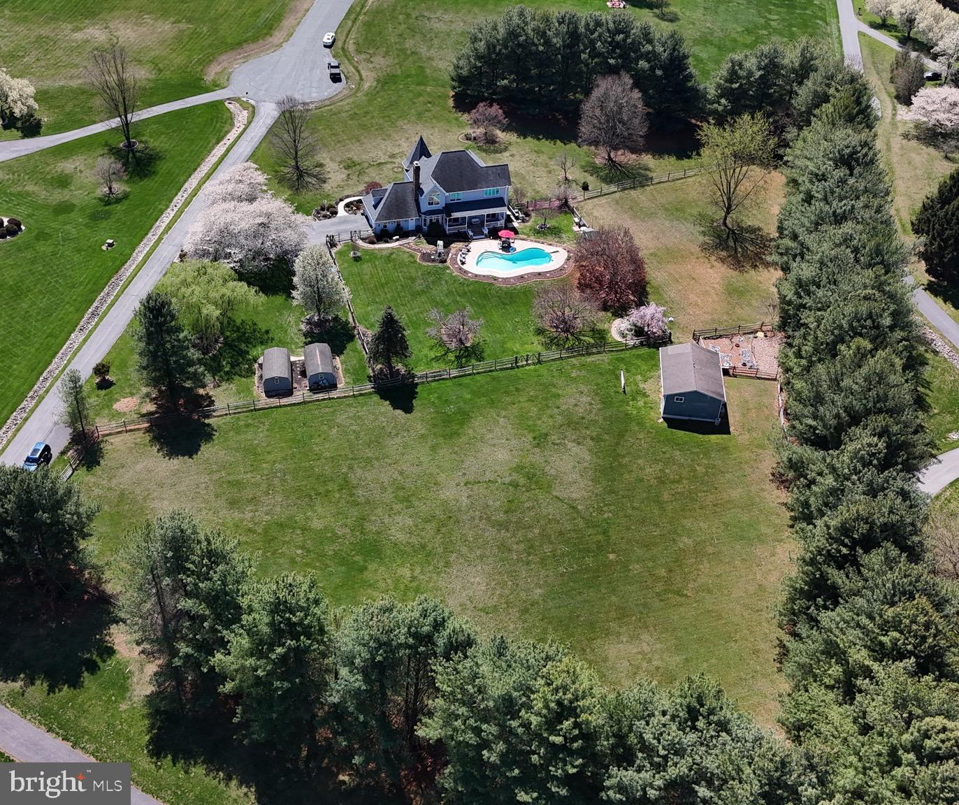 DOGWOOD ESTATES - Residential