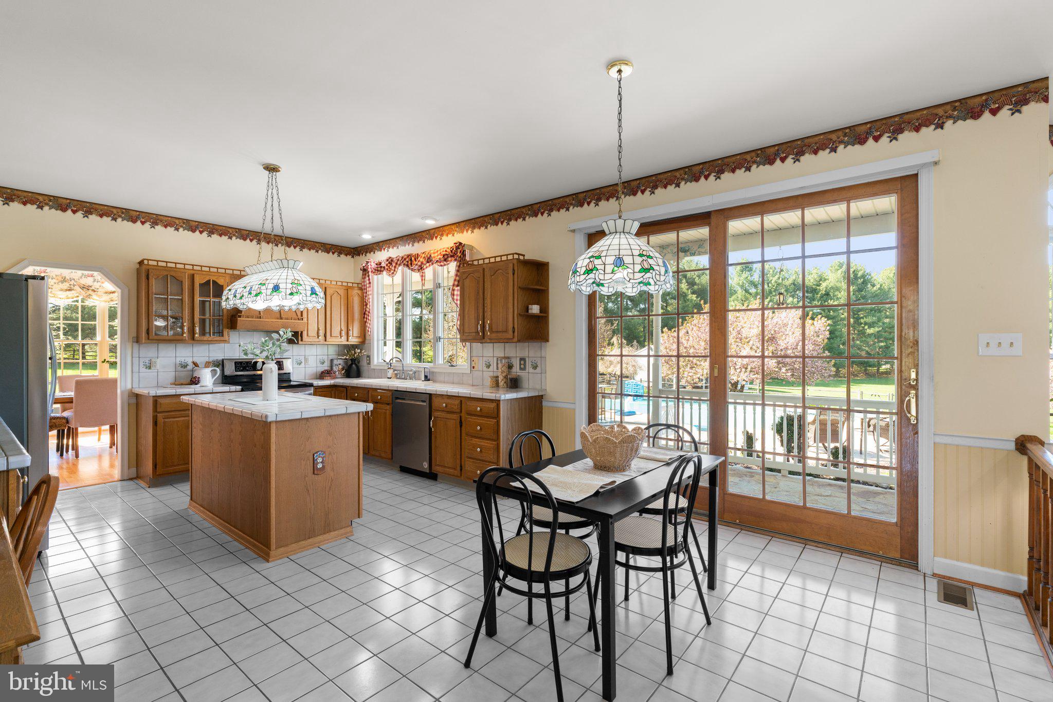 DOGWOOD ESTATES - Residential