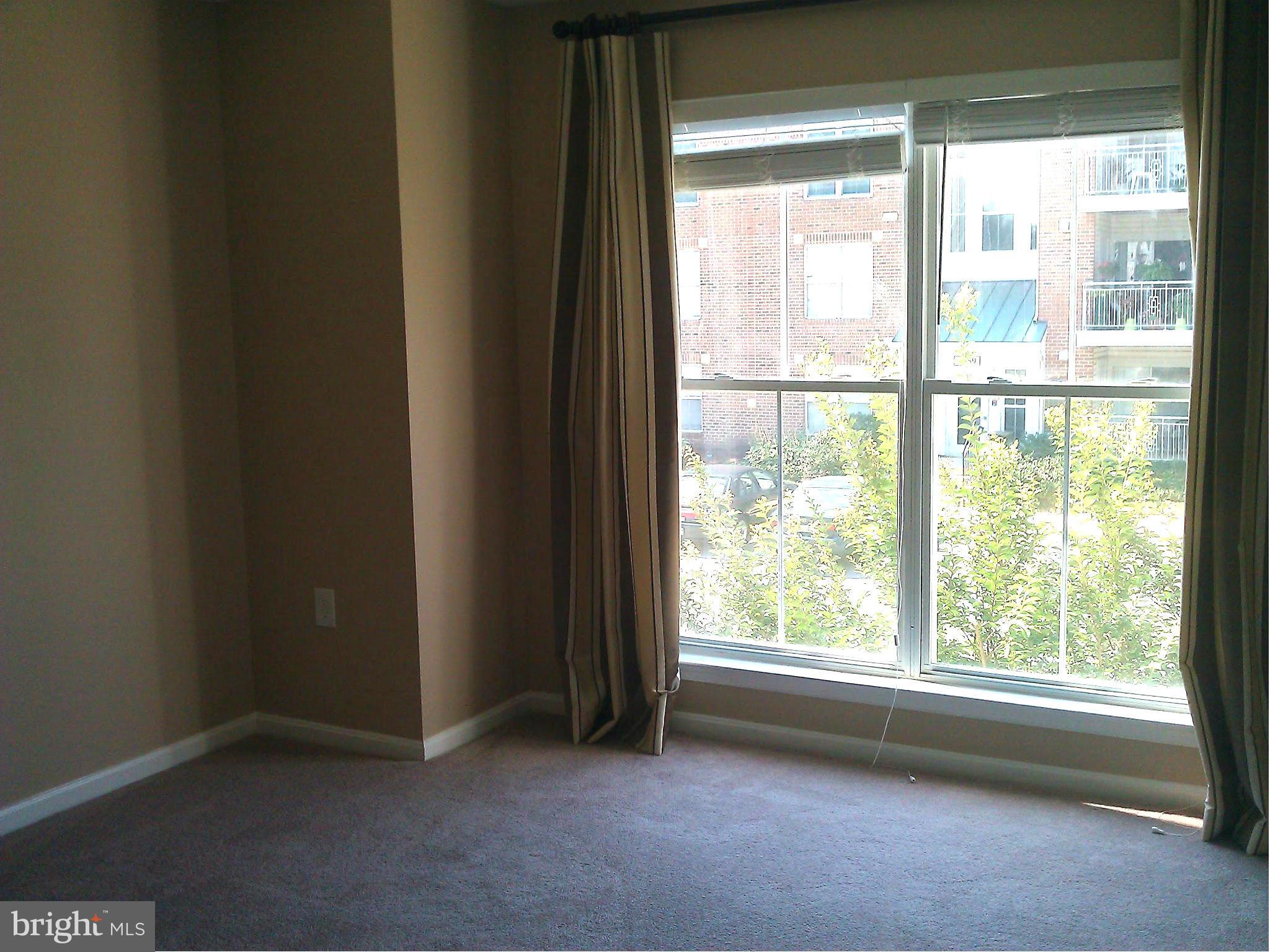 RUSSETT - Residential Lease