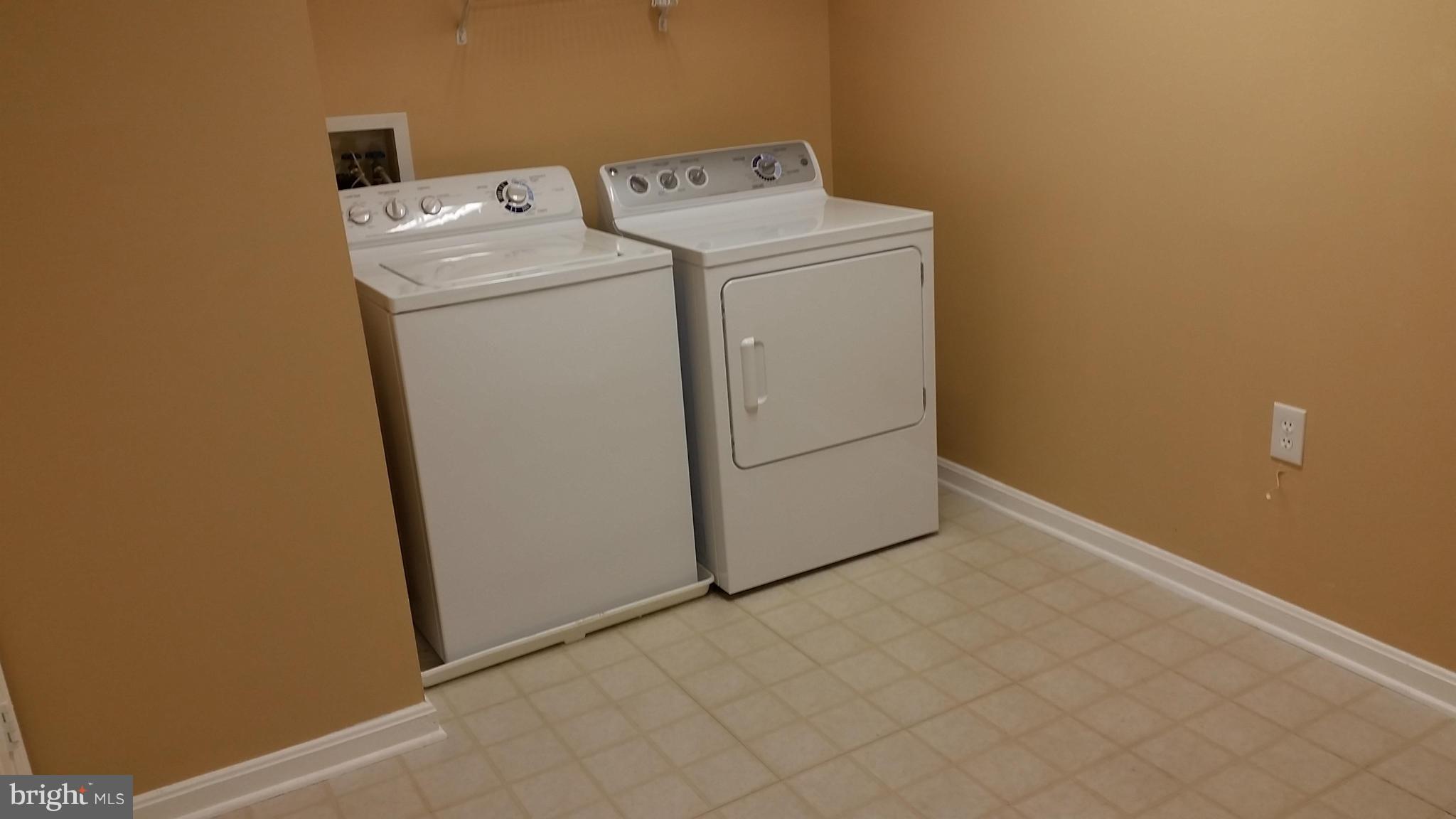 RUSSETT - Residential Lease