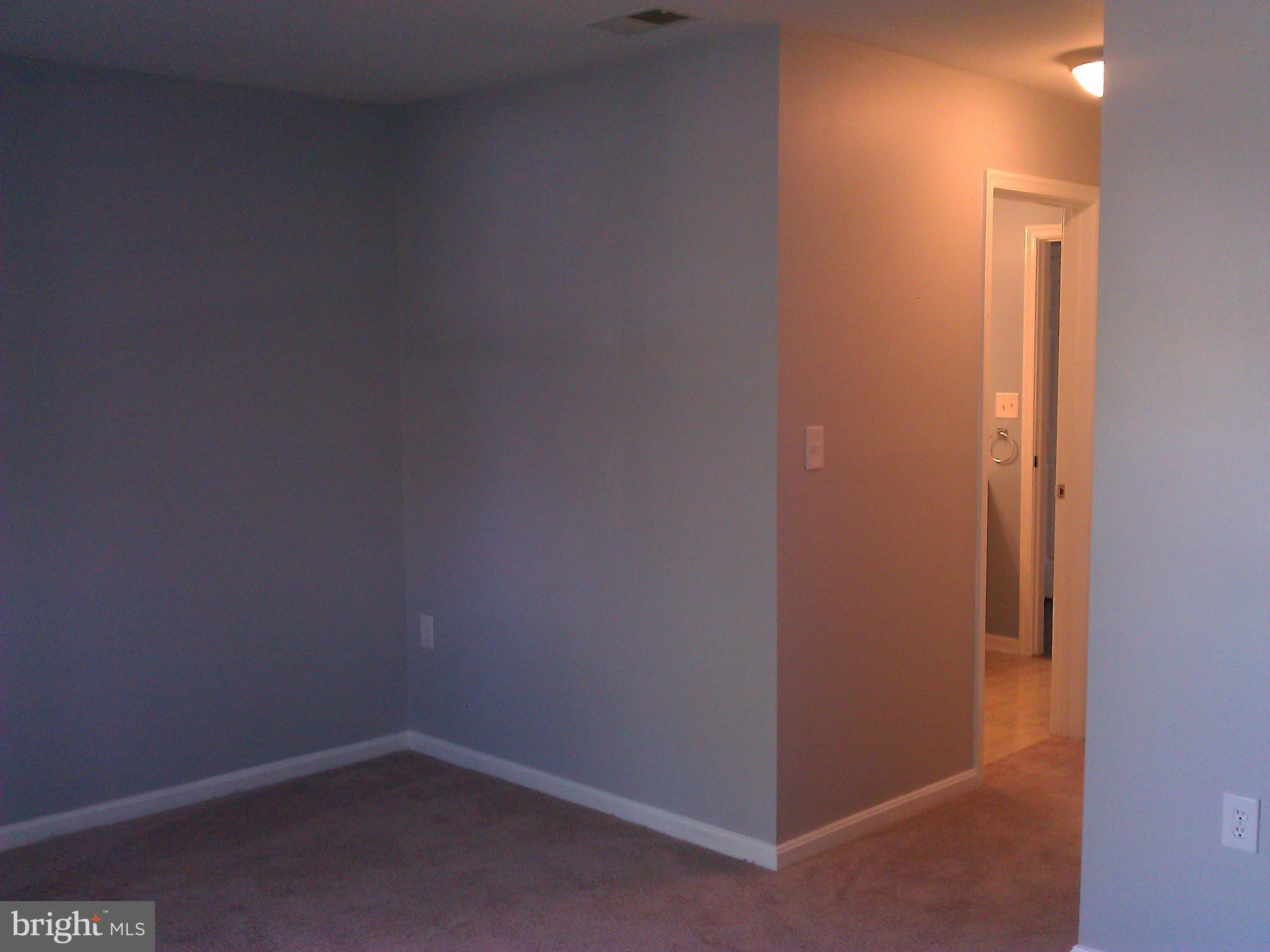 RUSSETT - Residential Lease