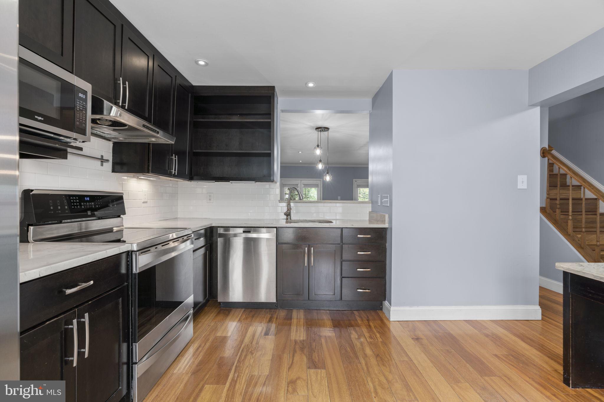 DORSEY HALL - Residential