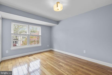 Tiny photo for 4708 Leyden Way, ELLICOTT CITY, MD 21042 (MLS # MDHW2066192)