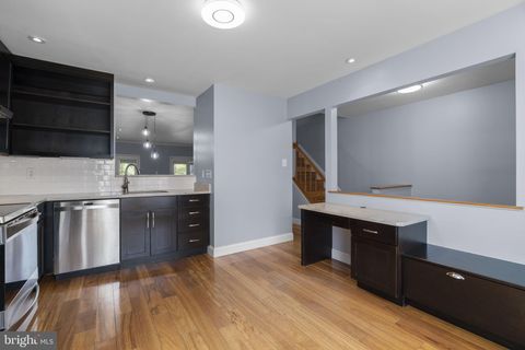 Tiny photo for 4708 Leyden Way, ELLICOTT CITY, MD 21042 (MLS # MDHW2066192)