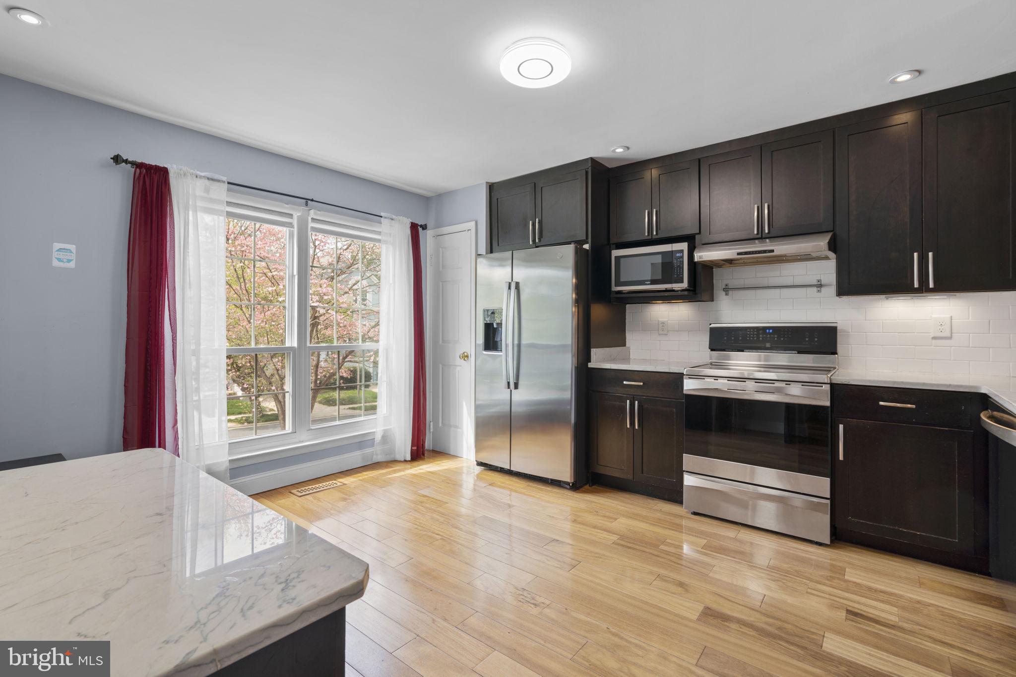 DORSEY HALL - Residential